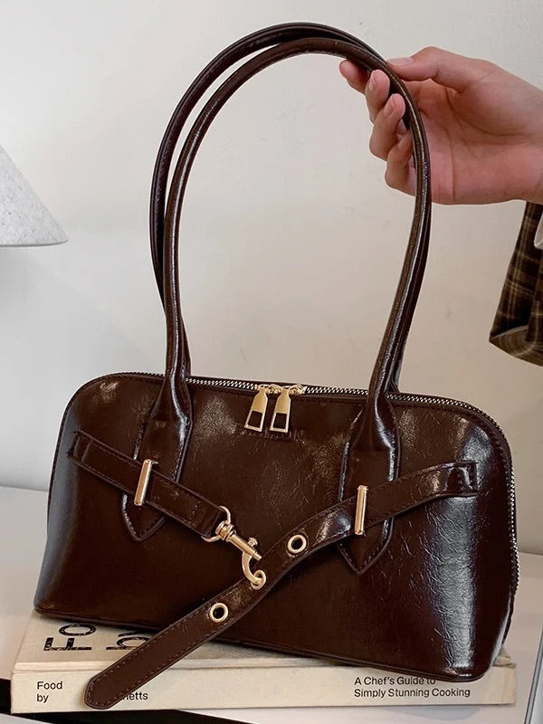 Borsa a mano a tracolla a forma di conchiglia in stile retrò